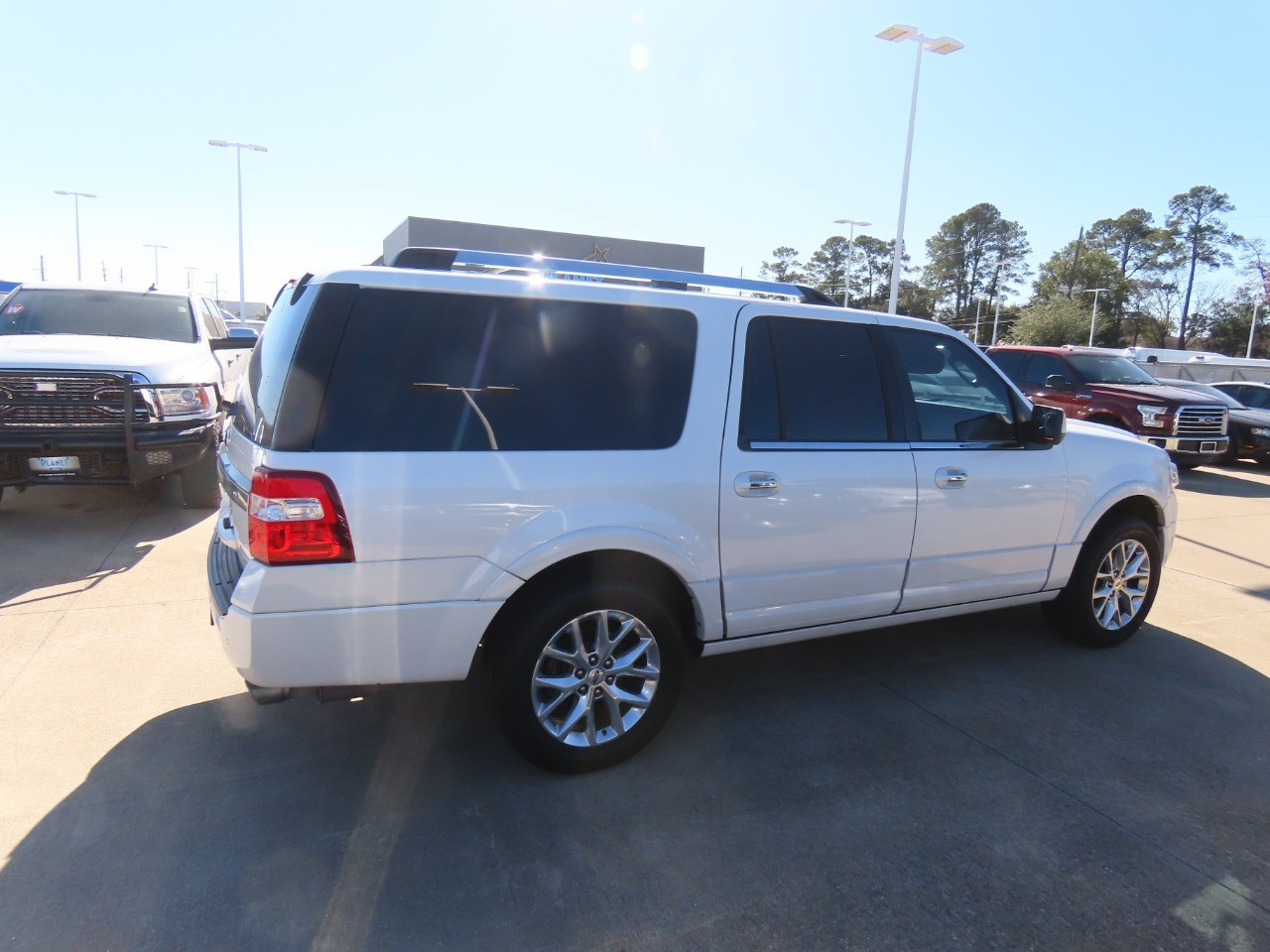2016 Ford Expedition EL Limited - 10