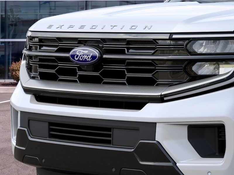 2027 Ford Expedition Max Platinum Star White Metallic Tri-Coat at Planet Ford