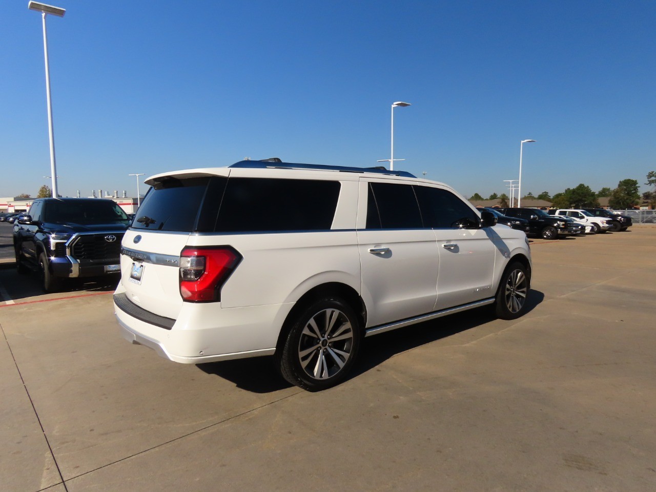 2021 Ford Expedition Max Platinum - 10