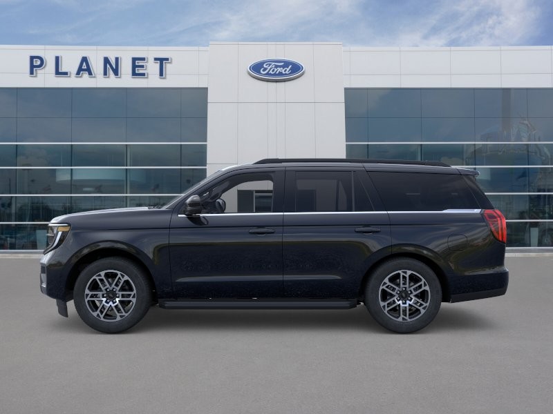 2026 Ford Expedition Active Agate Black Metallic at Planet Ford
