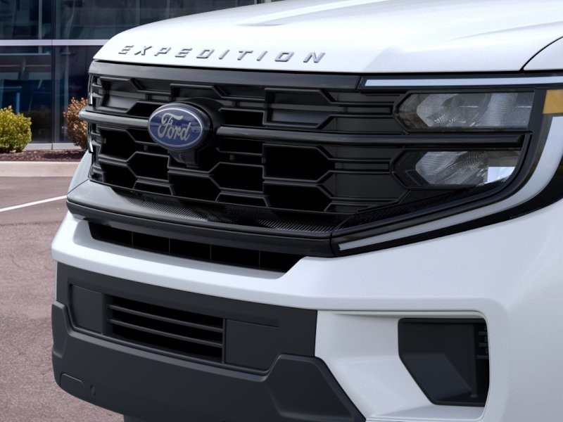 2026 Ford Expedition Active Star White Metallic Tri-Coat at Planet Ford