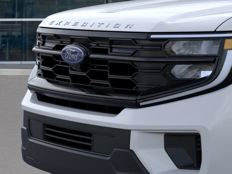 2025 Ford Expedition Active Oxford White at Planet Ford