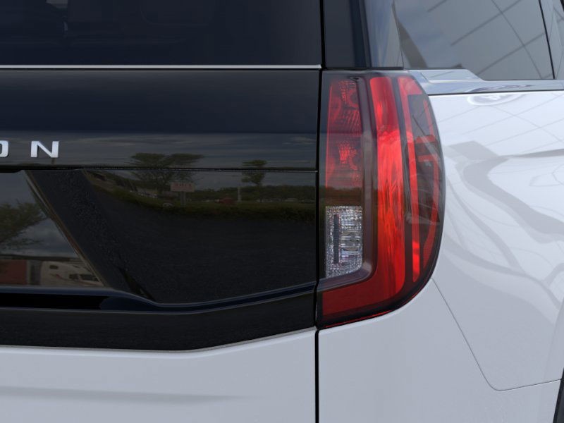 2025 Ford Expedition Active Oxford White at Planet Ford