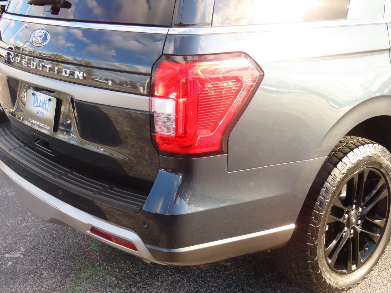 2023 Ford Expedition XLT Stone Blue Metallic at Planet Ford