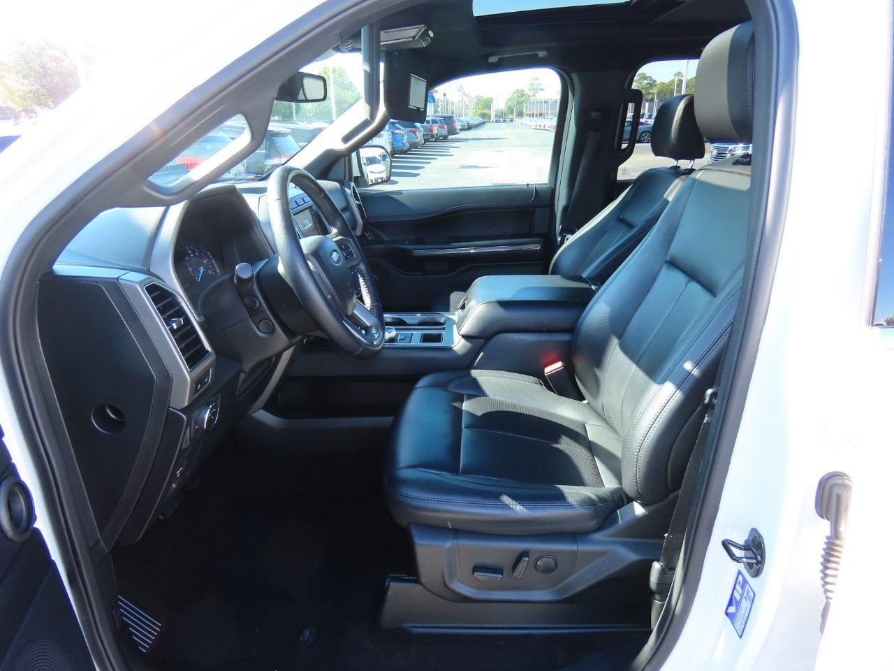 2021 Ford Expedition XLT Oxford White at Planet Ford