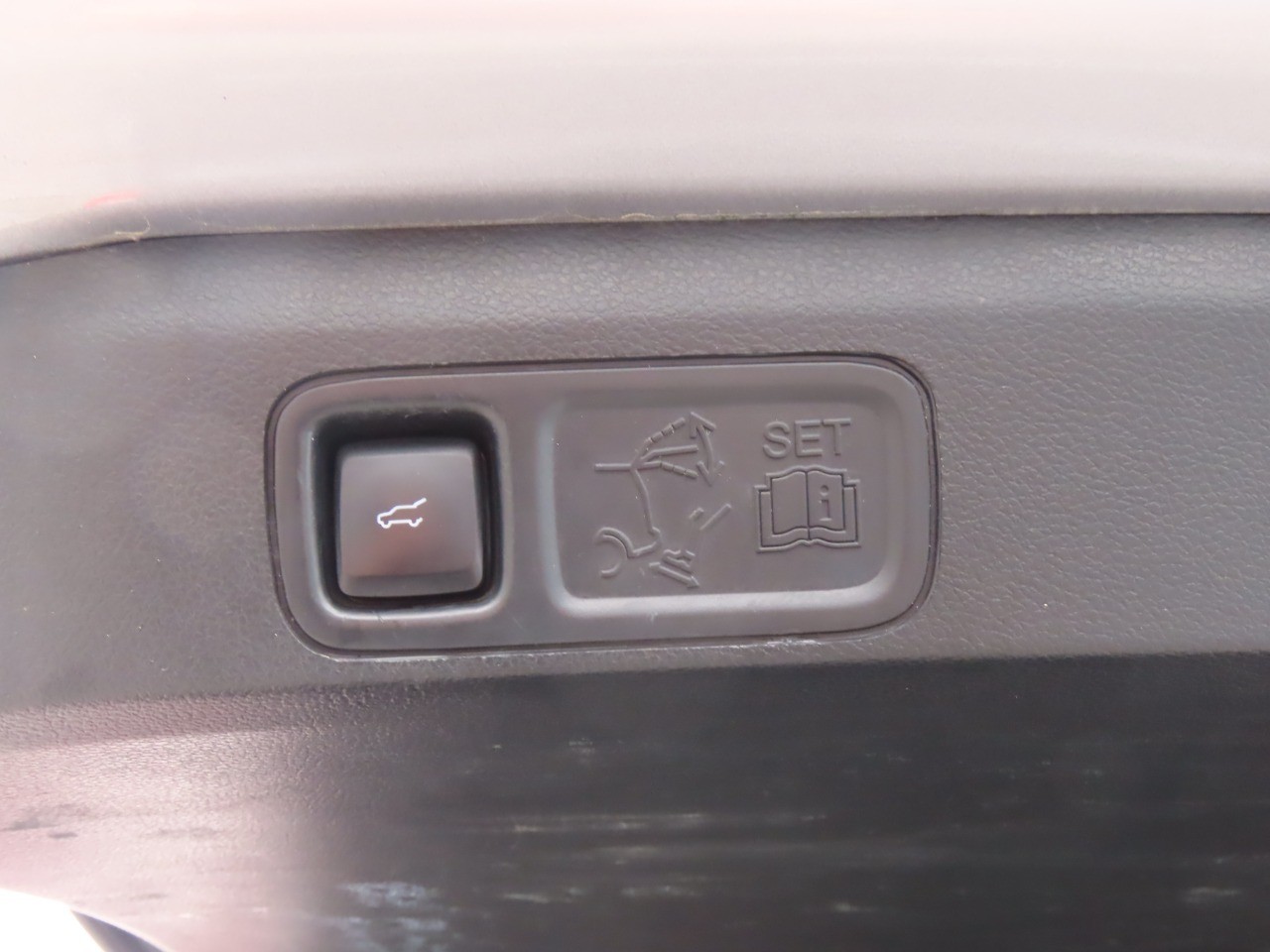 used 2021 Ford Expedition car, priced at $30,999