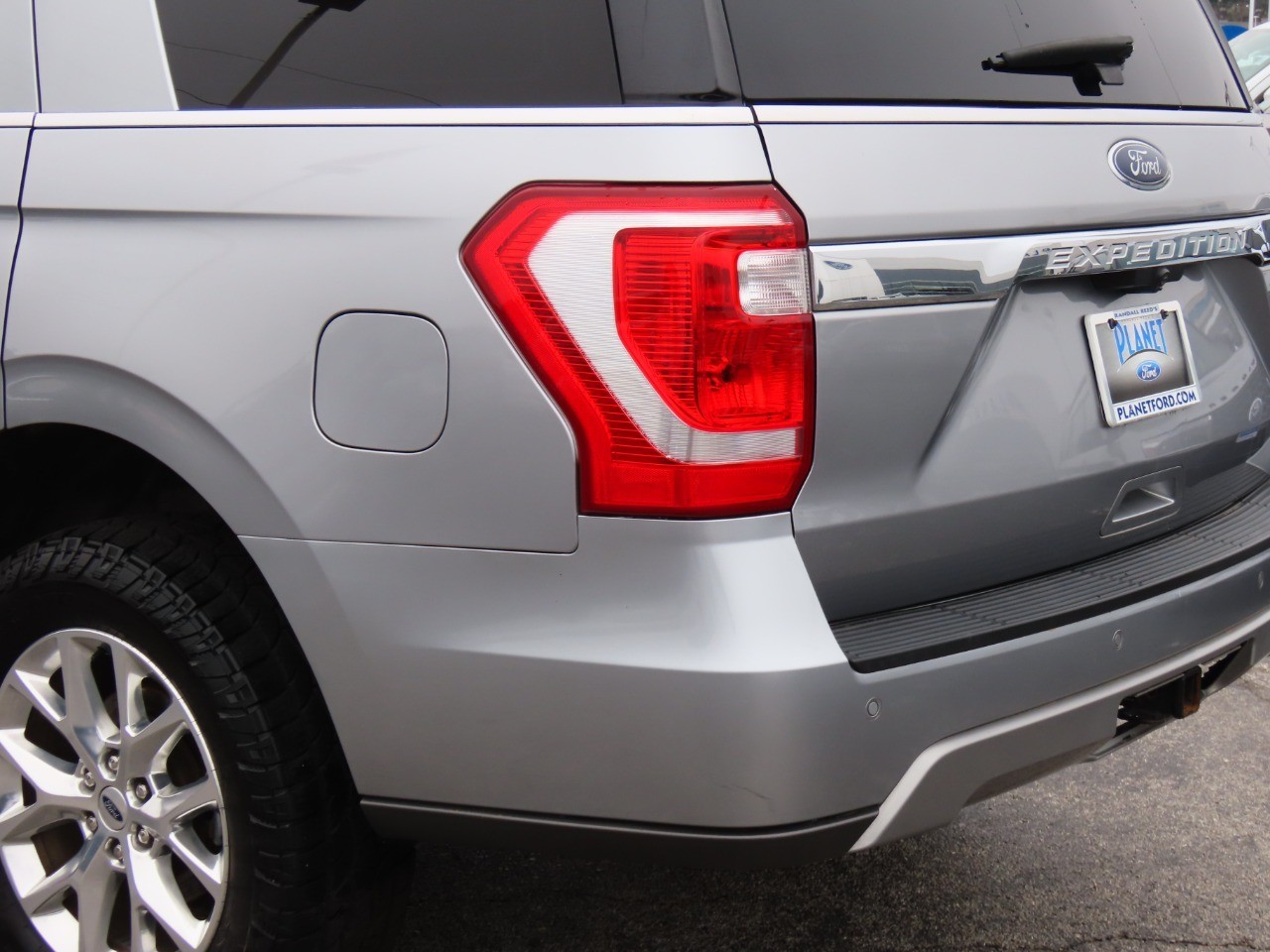 used 2021 Ford Expedition car, priced at $30,999