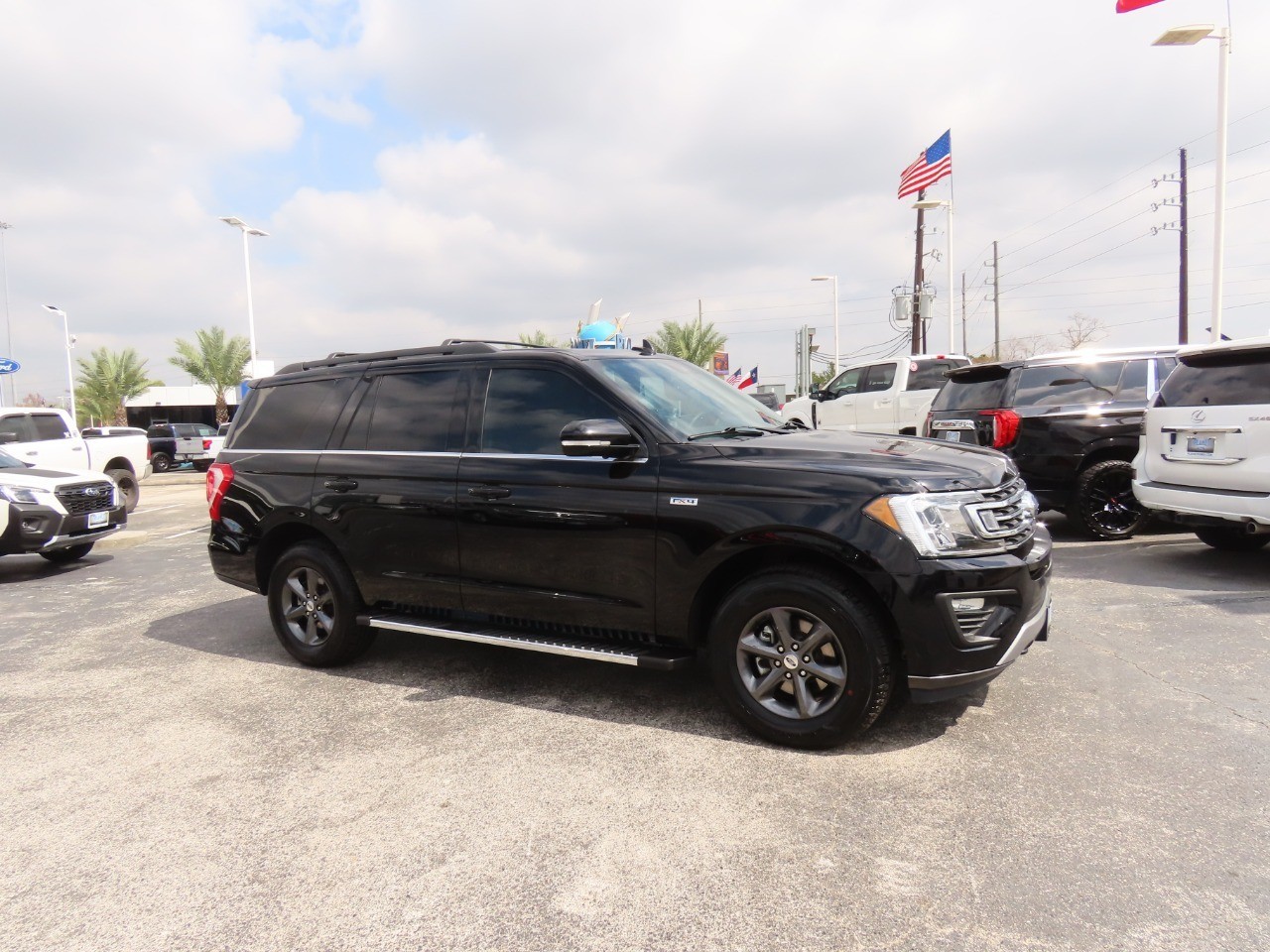 used 2021 Ford Expedition car, priced at $32,999