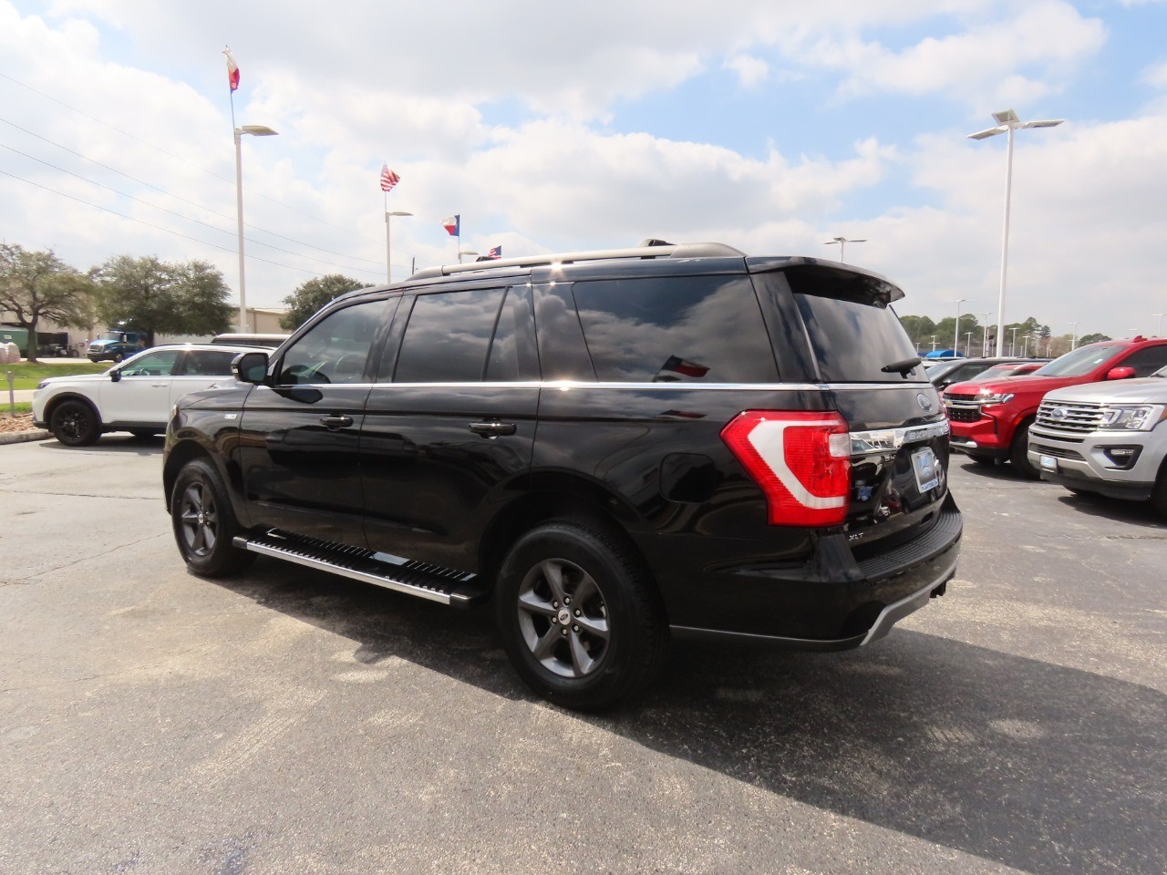 used 2021 Ford Expedition car, priced at $32,999