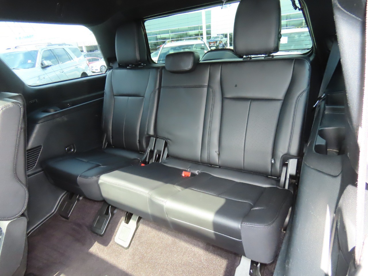 used 2021 Ford Expedition car, priced at $32,999