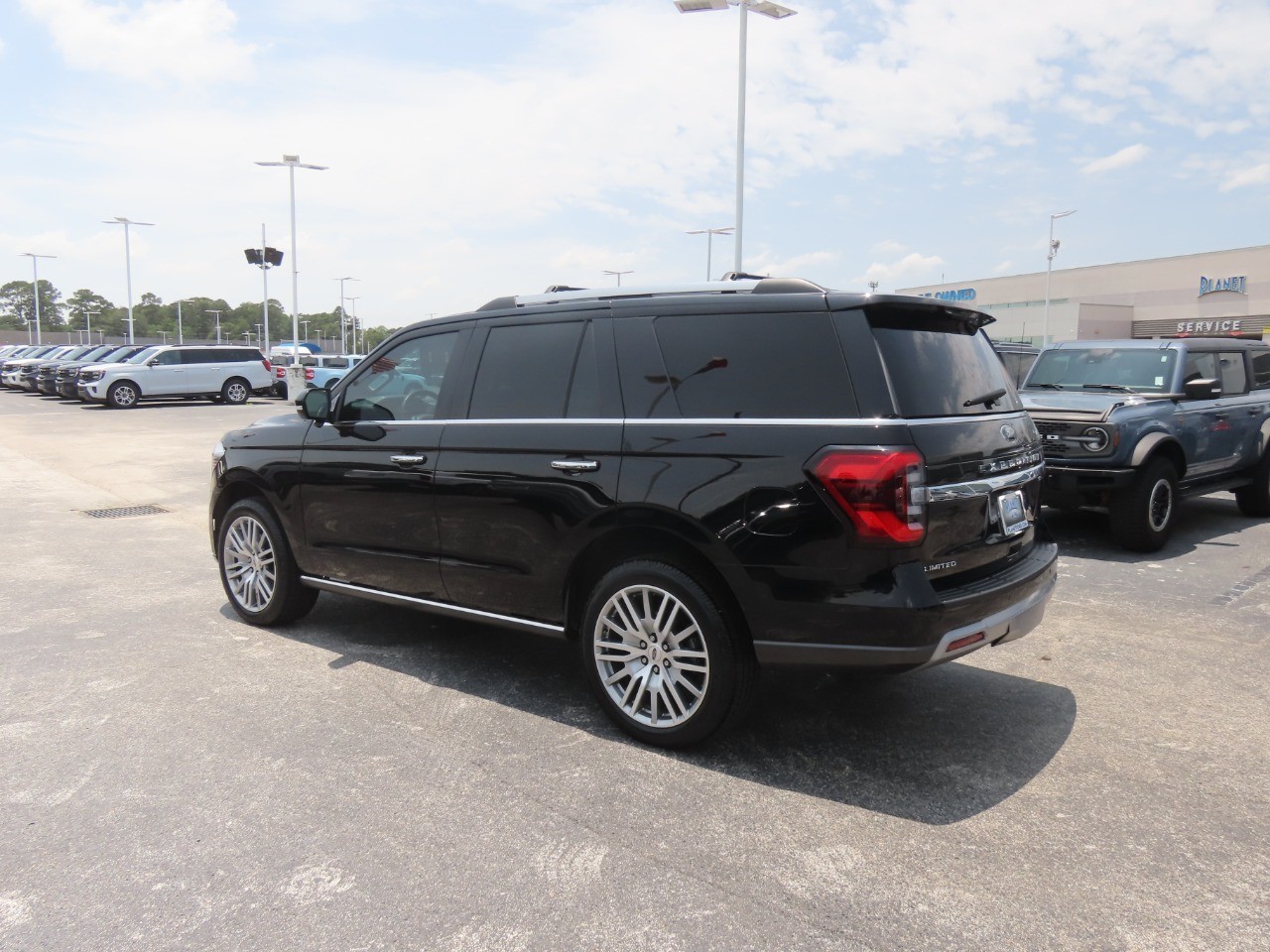 2024 Ford Expedition Limited Agate Black Metallic at Planet Ford