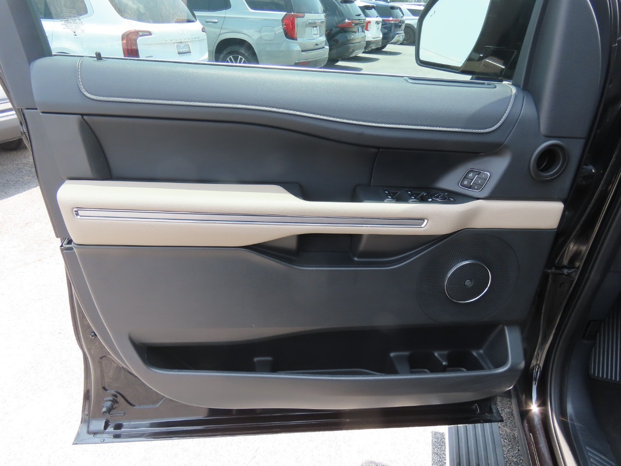 2024 Ford Expedition Limited Agate Black Metallic at Planet Ford