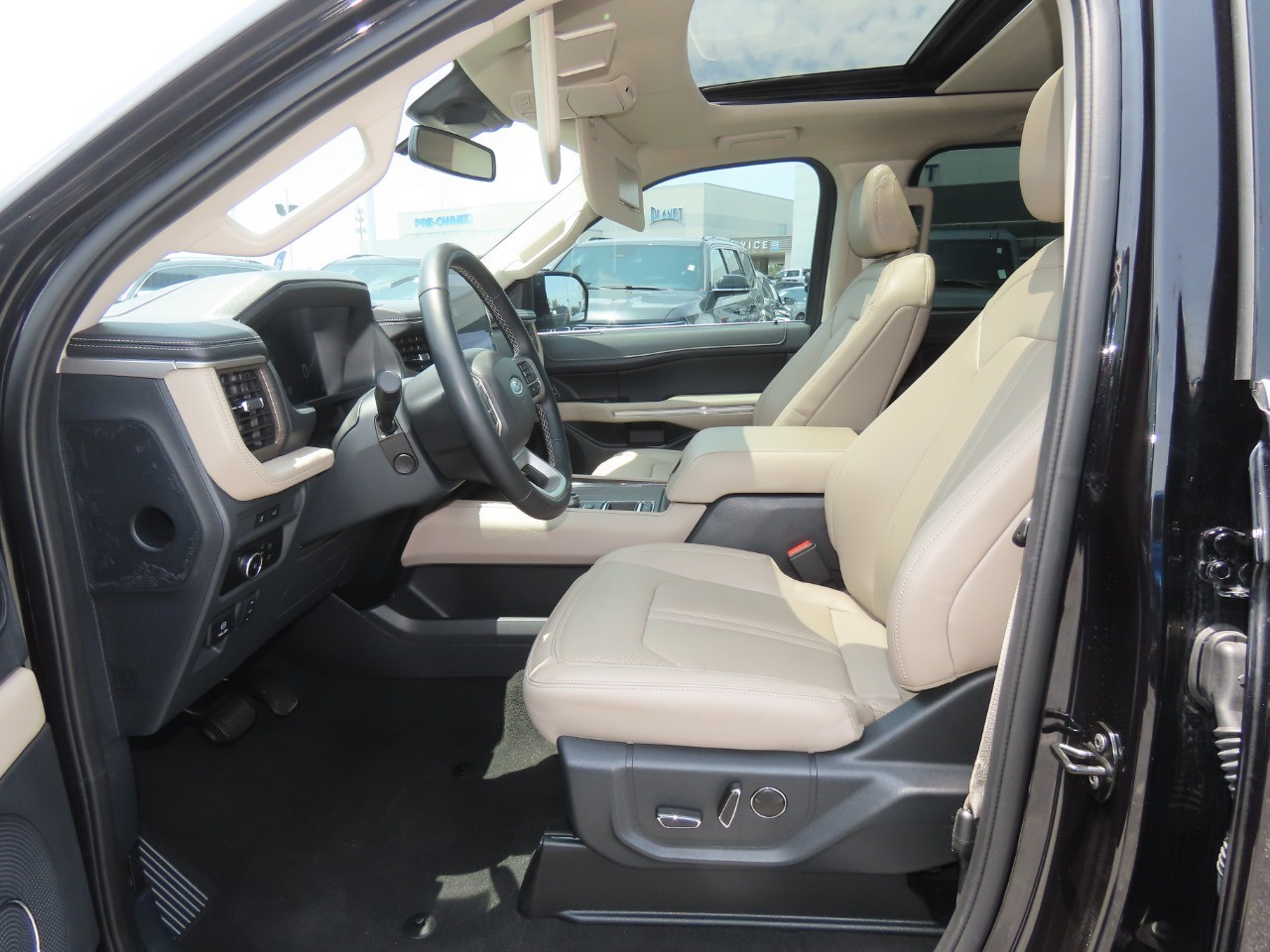 2024 Ford Expedition Limited Agate Black Metallic at Planet Ford