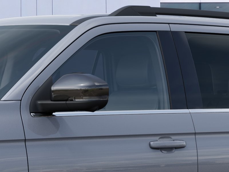 2027 Ford Expedition Platinum Glacier Gray Metallic Tri-Coat at Planet Ford