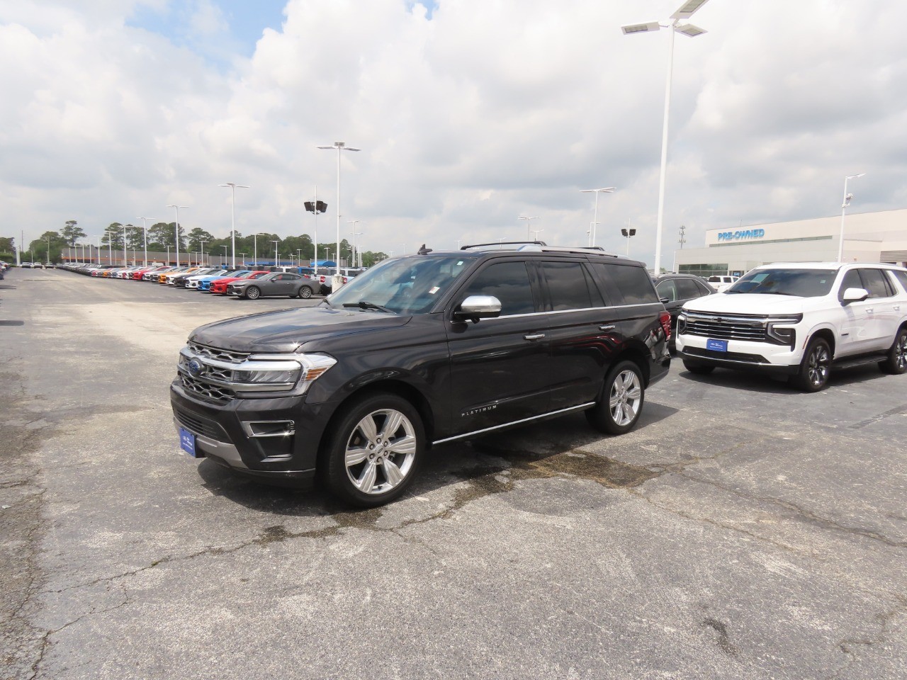 2023 Ford Expedition Platinum - 1