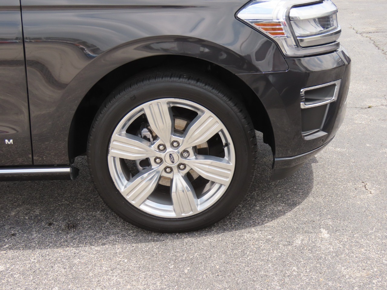 2023 Ford Expedition Platinum - 6
