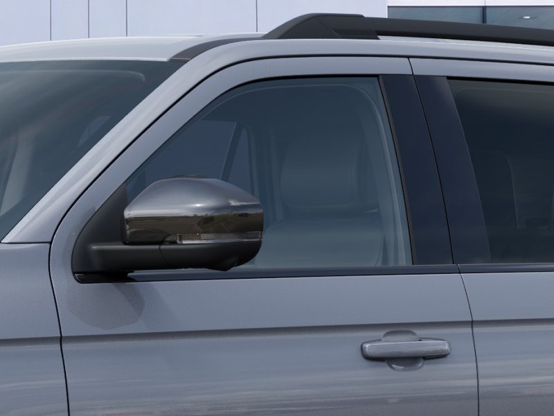 2027 Ford Expedition Platinum Glacier Gray Metallic Tri-Coat at Planet Ford