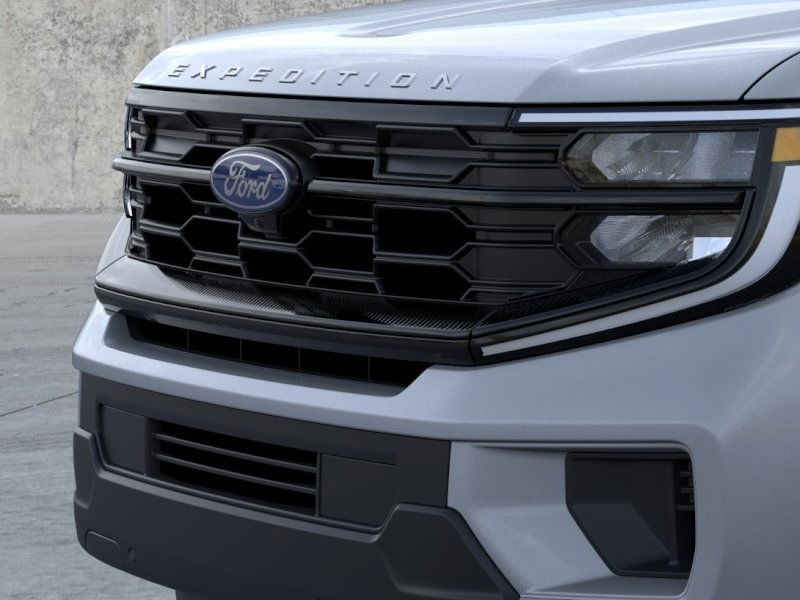2027 Ford Expedition Platinum Marsh Gray at Planet Ford