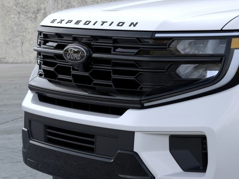 2027 Ford Expedition Platinum Star White Metallic Tri-Coat at Planet Ford