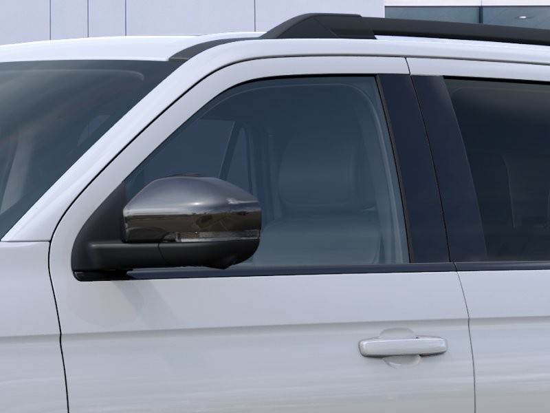 2027 Ford Expedition Platinum Star White Metallic Tri-Coat at Planet Ford