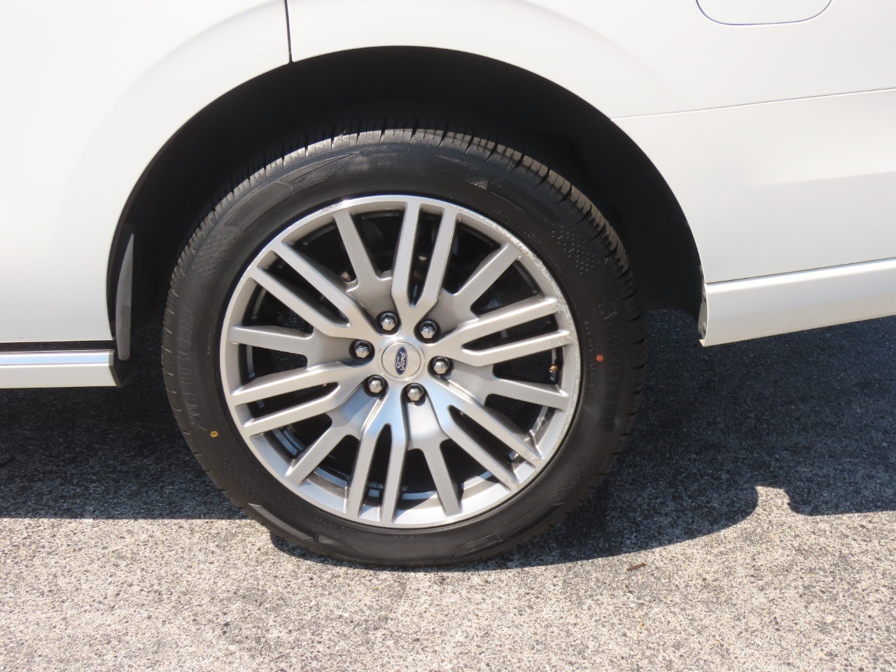 2022 Ford Expedition Platinum Star White at Planet Ford