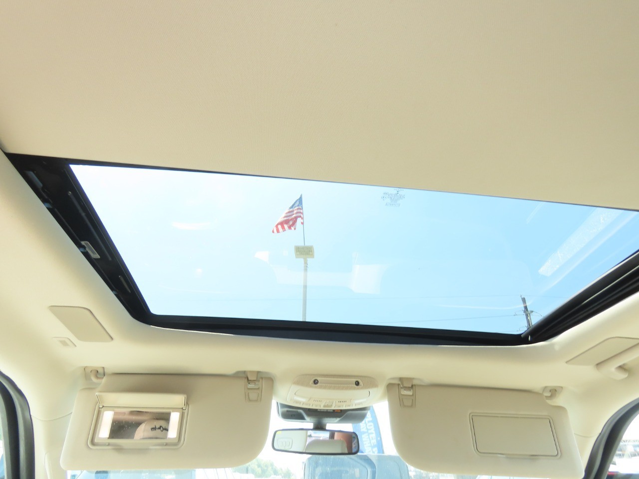 2022 Ford Expedition Platinum Star White at Planet Ford