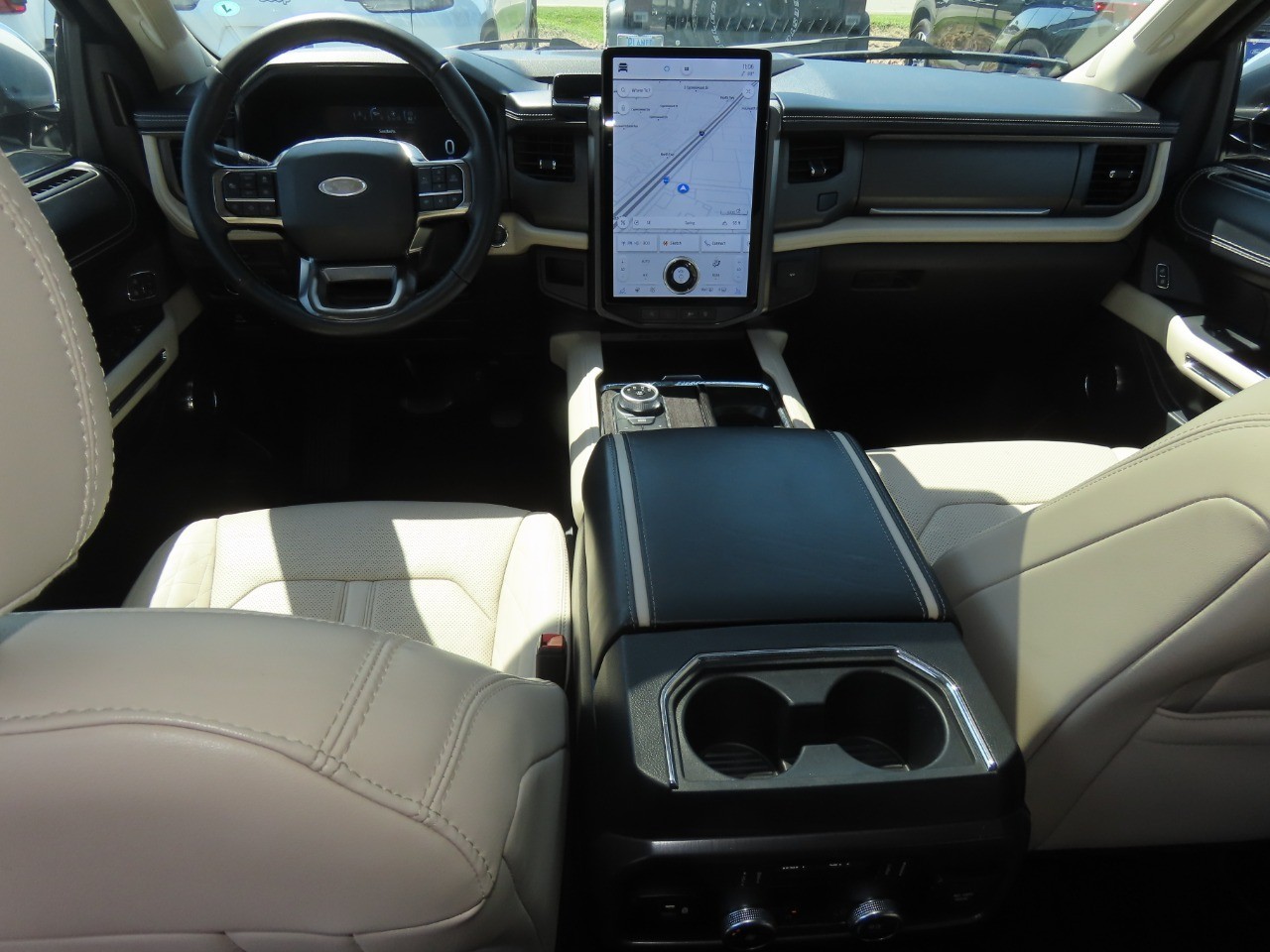 2022 Ford Expedition Platinum Star White at Planet Ford