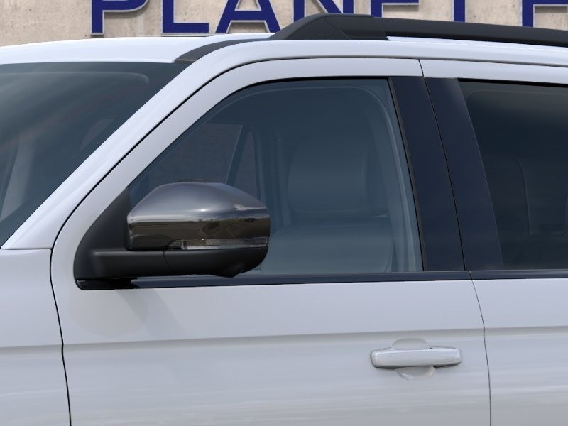 2027 Ford Expedition photo 15 of 16