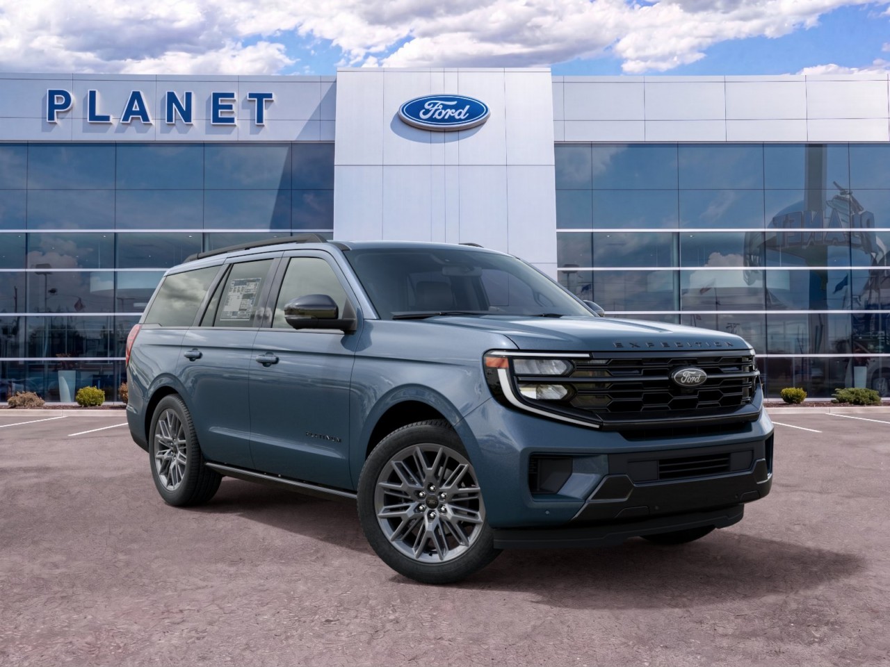 2027 Ford Expedition photo 5 of 25