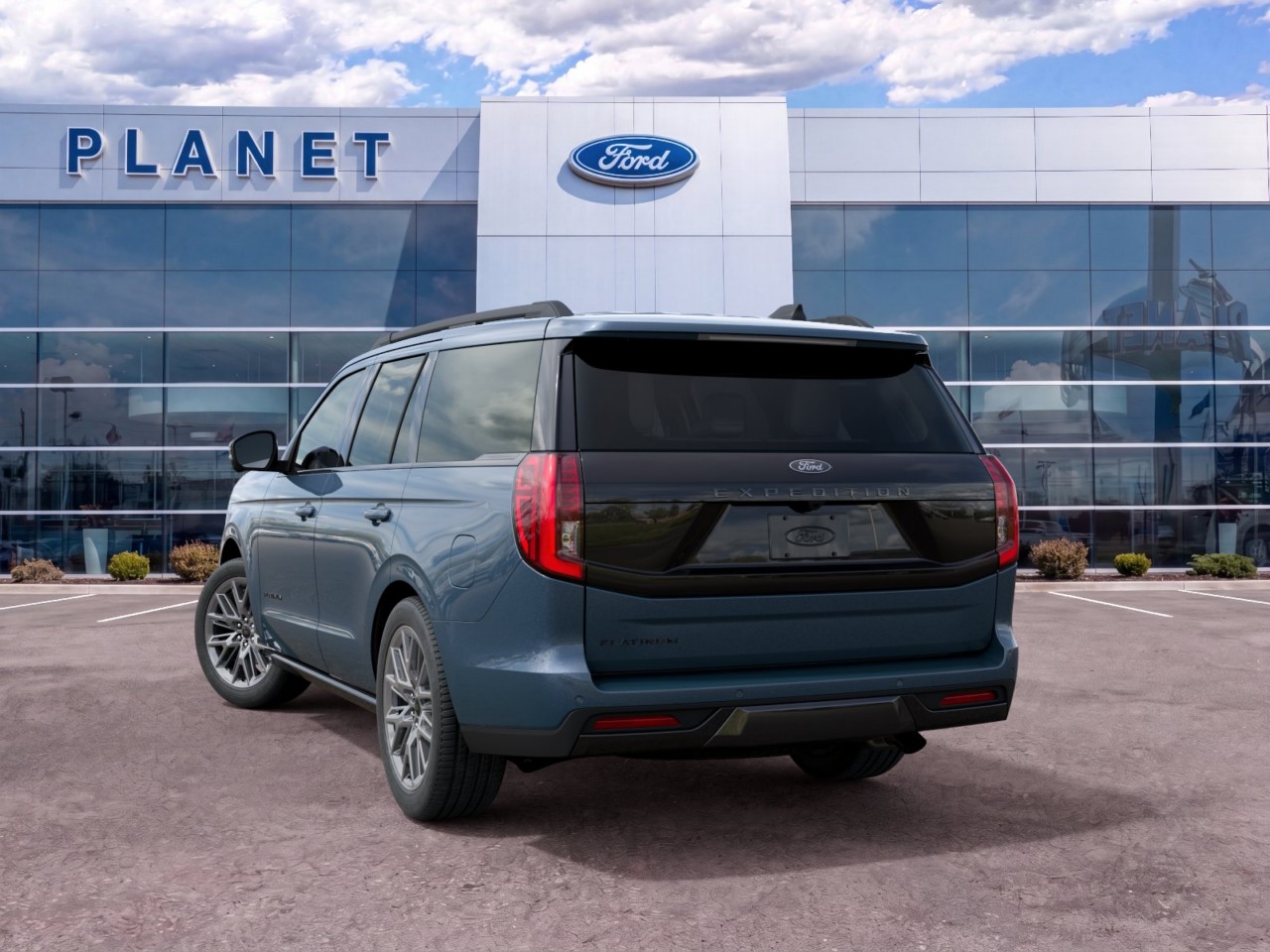 2027 Ford Expedition photo 10 of 25