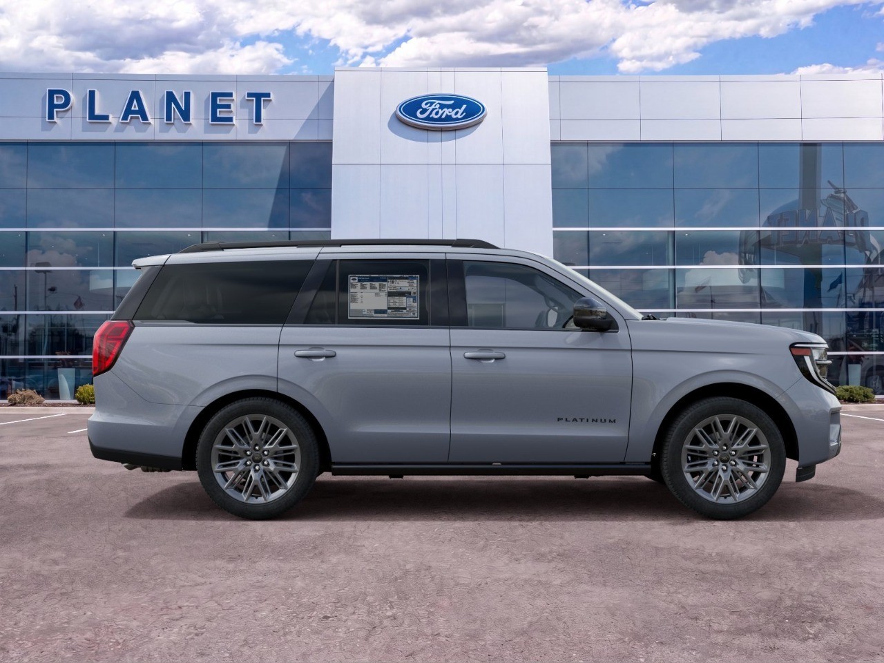 2027 Ford Expedition photo 8 of 16