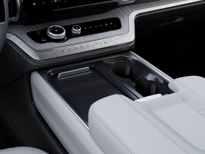 2027 Ford Expedition Platinum Glacier Gray Metallic Tri-Coat at Planet Ford
