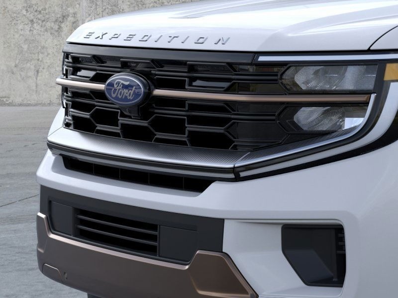 2027 Ford Expedition King Ranch Star White Metallic Tri-Coat at Planet Ford
