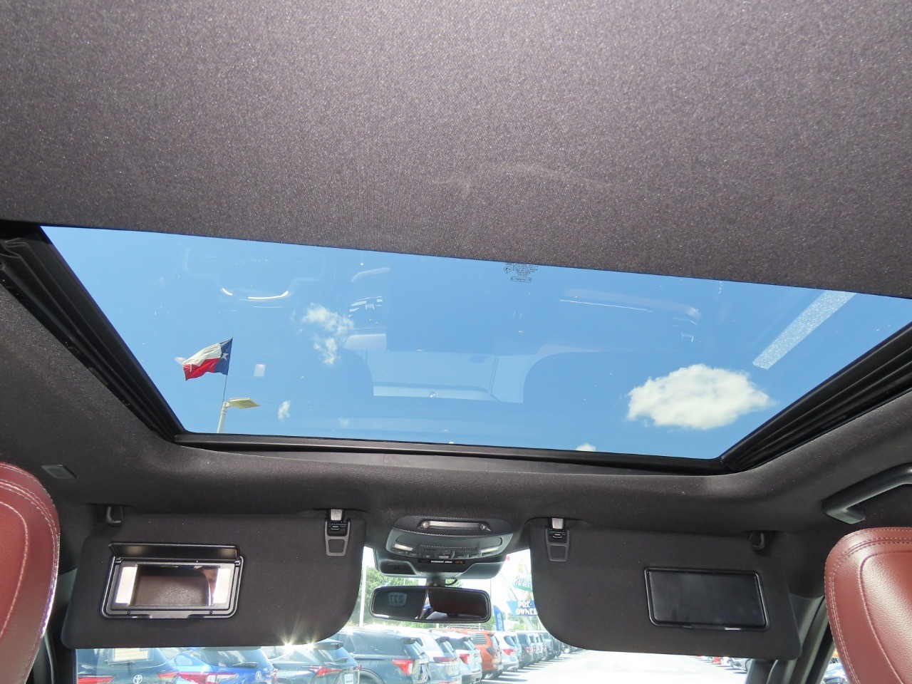 2024 Ford Expedition Limited Oxford White at Planet Ford