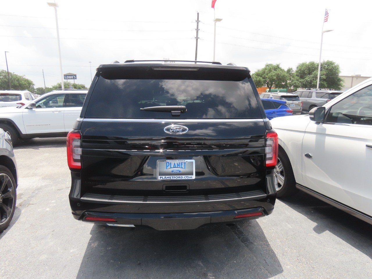 2024 Ford Expedition Limited Agate Black Metallic at Planet Ford