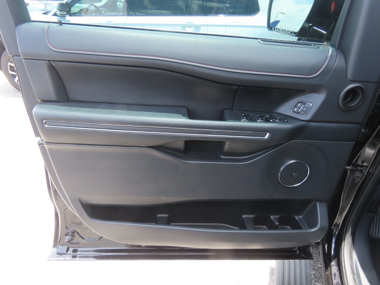 2024 Ford Expedition Limited Agate Black Metallic at Planet Ford