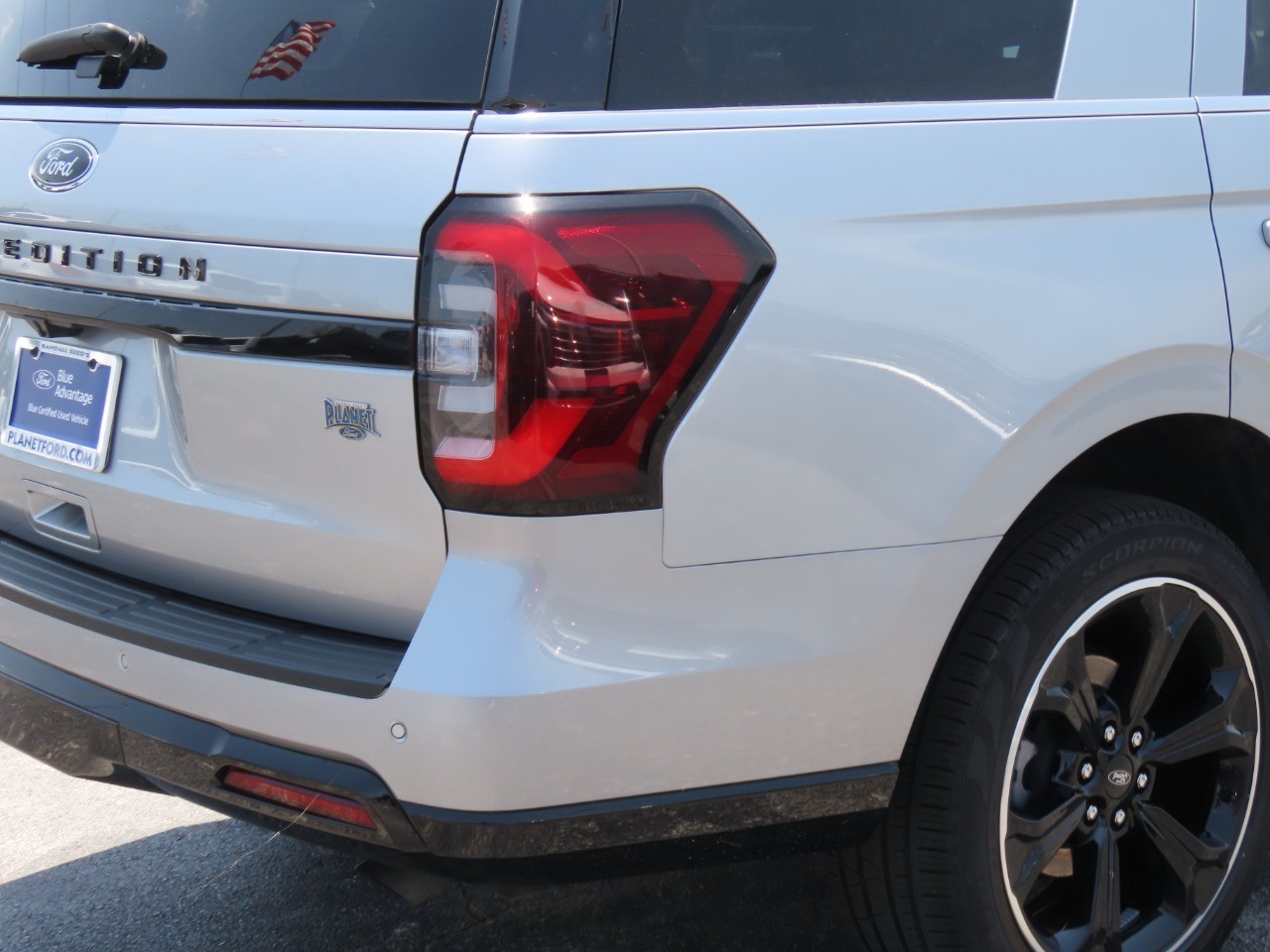 2024 Ford Expedition Limited - 9