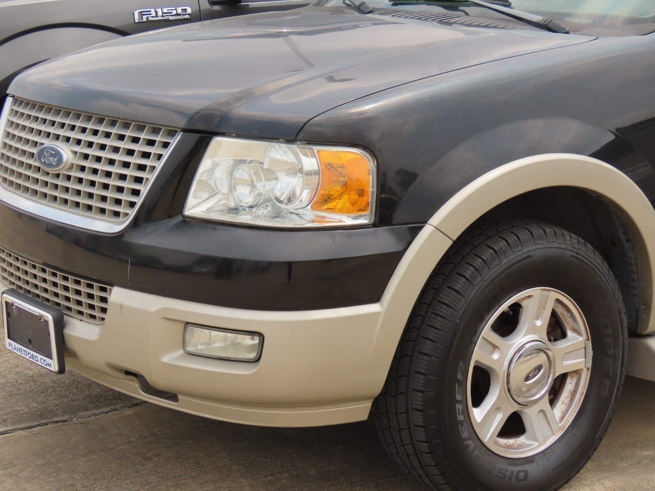 used 2005 Ford Expedition car, priced at $6,999