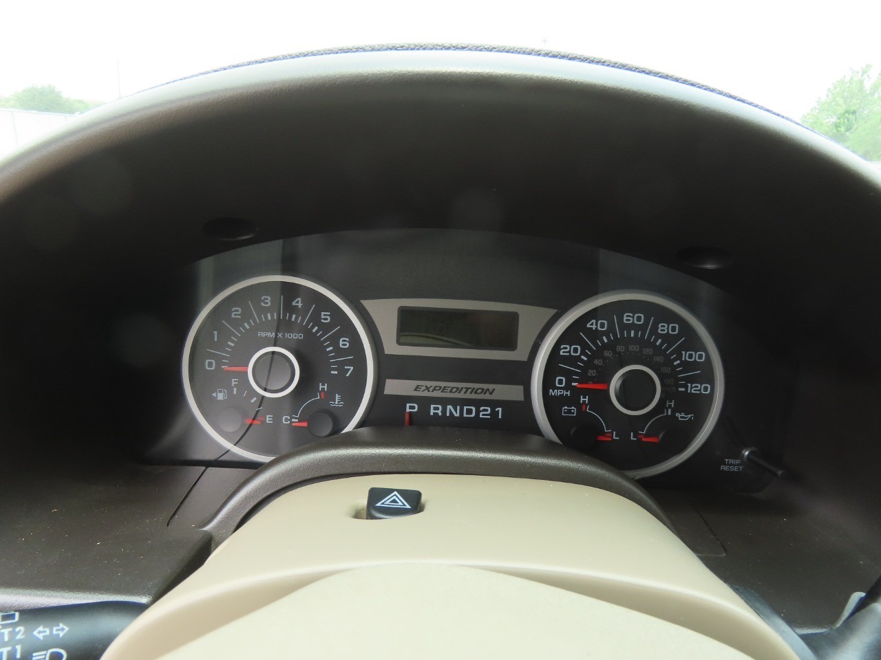 used 2005 Ford Expedition car, priced at $6,999