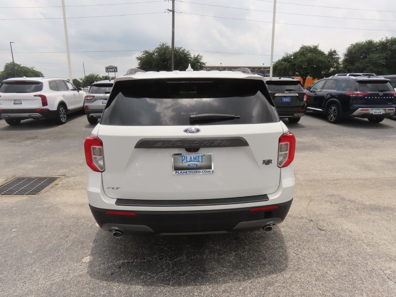 2023 Ford Explorer XLT Star White Metallic Tri-Coat at Planet Ford