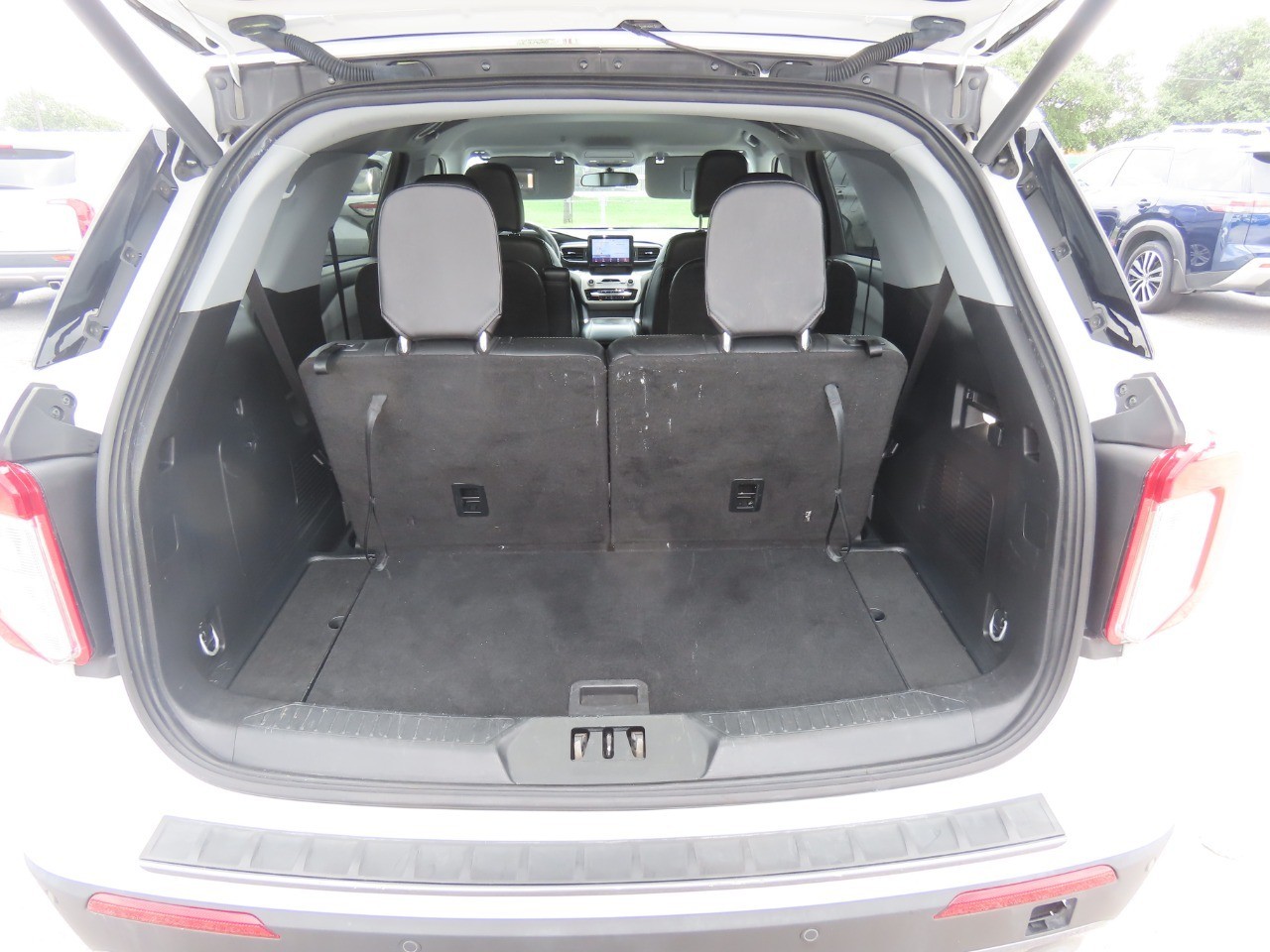 2023 Ford Explorer XLT Star White Metallic Tri-Coat at Planet Ford