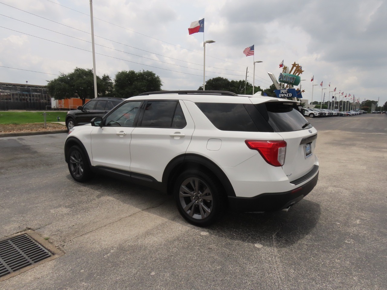 2023 Ford Explorer XLT Star White Metallic Tri-Coat at Planet Ford
