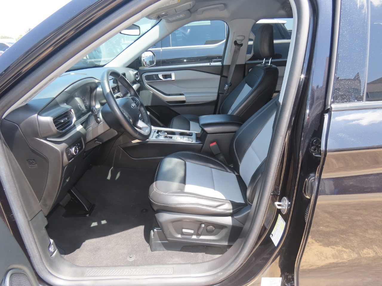 2023 Ford Explorer XLT Agate Black Metallic at Planet Ford