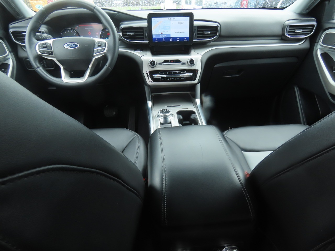 2023 Ford Explorer XLT Rapid Red Metallic Tinted Clearcoat at Planet Ford