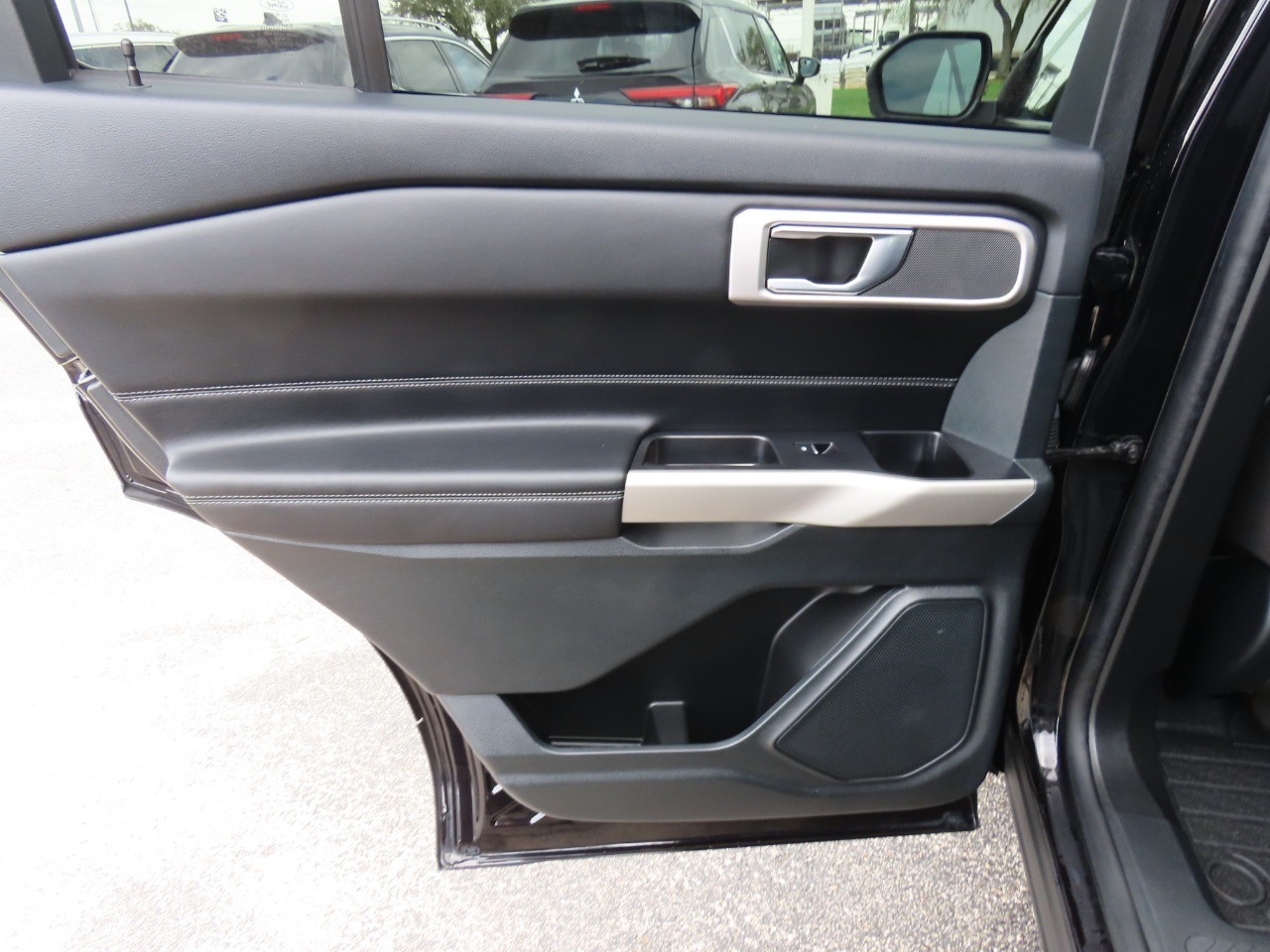 used 2024 Ford Explorer car, priced at $32,999