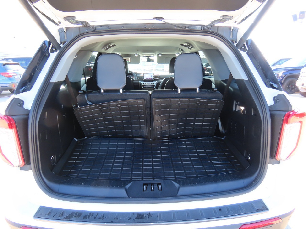 2022 Ford Explorer XLT Star White Metallic Tri-Coat at Planet Ford