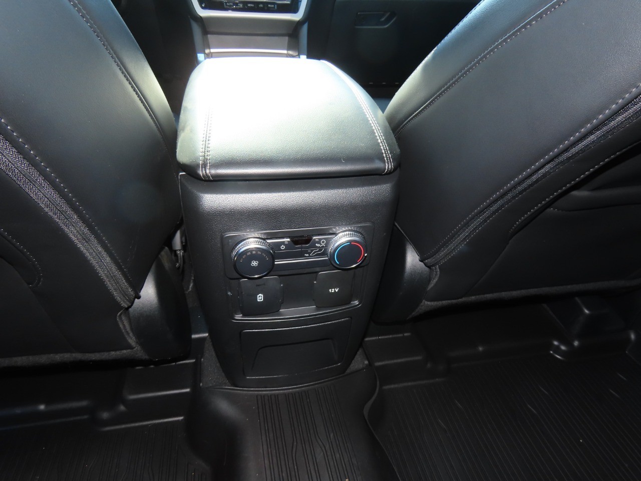 2022 Ford Explorer XLT Star White Metallic Tri-Coat at Planet Ford