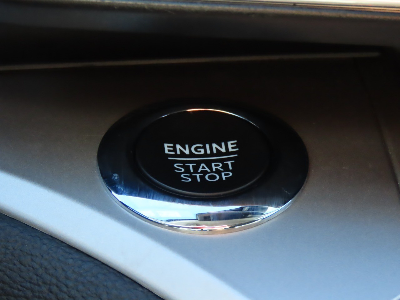 2022 Ford Explorer XLT Iconic Silver Metallic at Planet Ford