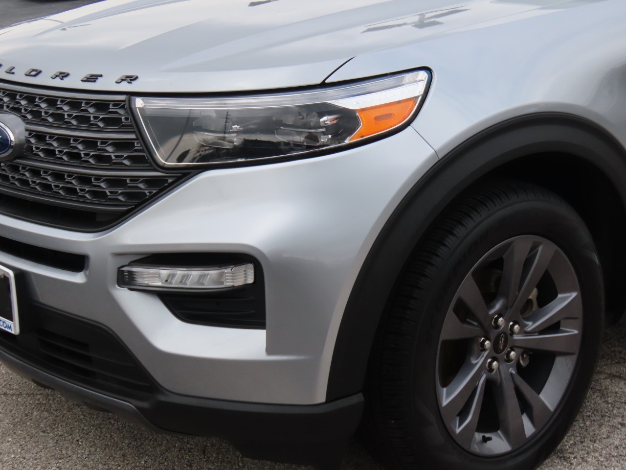 used 2023 Ford Explorer car, priced at $27,999