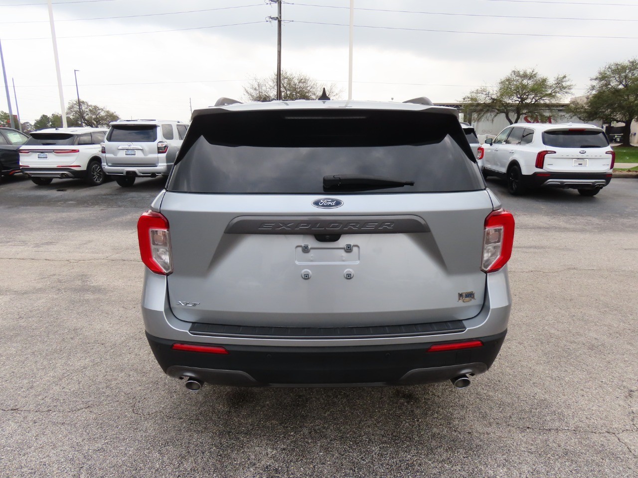 used 2023 Ford Explorer car, priced at $27,999